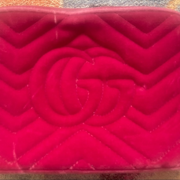 Gucci Bag - Picture 8 of 9